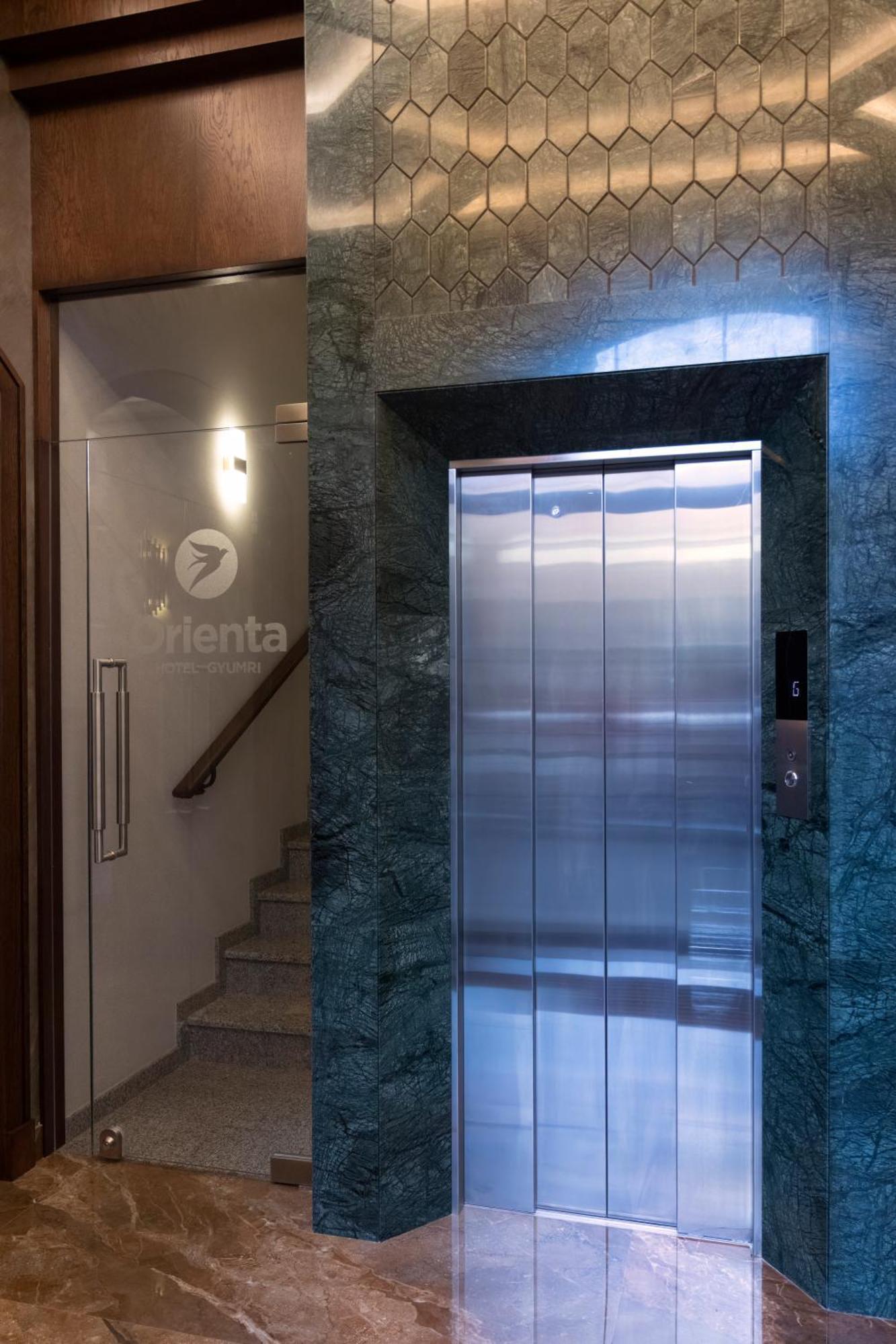 Orienta Hotel Gyumri Eksteriør bilde